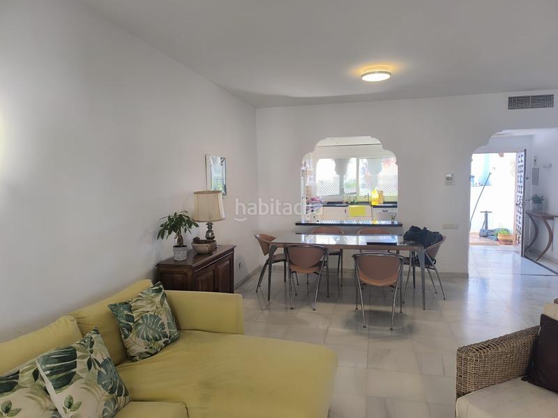 Foto ad0a42e4-f4ad-4247-98c8-623d8c1a7471. Affitto piccolo appartamento in calle del dragma 8 in Estepona
