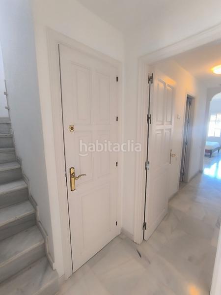 Foto 755d9446-ed15-45fd-bf0e-cabdbc3b6f9b. Rent apartment in calle del dragma 8 in Atalaya - Isdabe Estepona