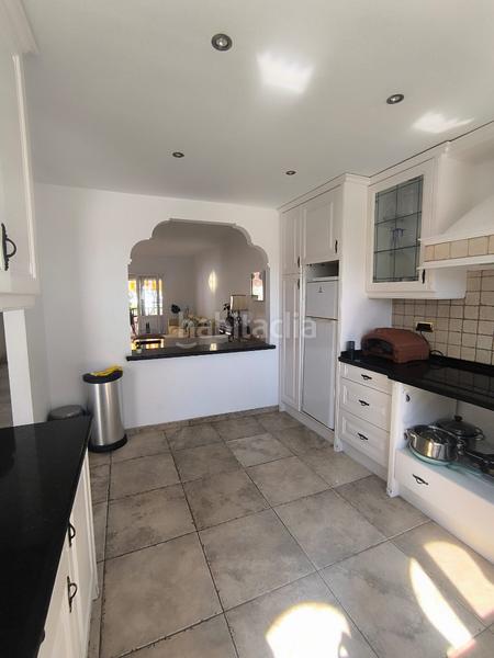 Foto e2c591f3-18ea-4f64-8c91-2a68c9c4c98f. Rent apartment in calle del dragma 8 in Atalaya - Isdabe Estepona