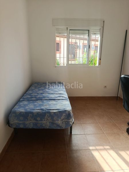 Foto 4758ee07-84bb-4a9b-9511-115eceb397ff. Casa adossada a Victoria (La)