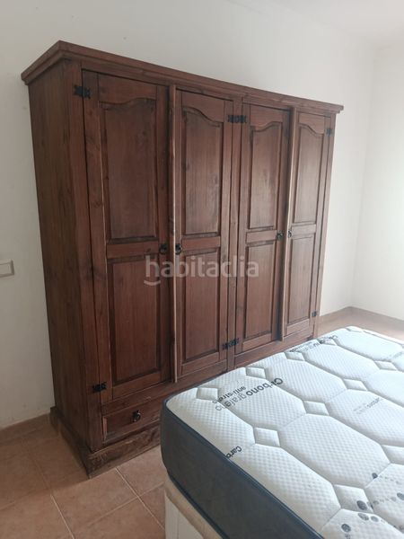 Foto 57a7bea7-ff5a-4ba7-a732-d2c0b37d9117. Casa adossada a Victoria (La)