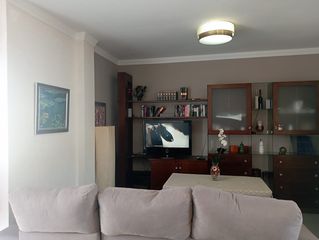 Etagenwohnung  Plaza real. Vende piso  "fuente palmera"