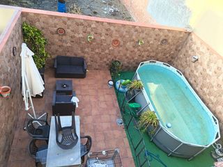 Casa adossada  Calle sevilla. Vende casa adosada en fuente palmera
