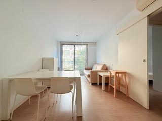 Location Appartement  Calle de provença. Moderno piso en calle provenza de 2 habitaciones y totalmente am