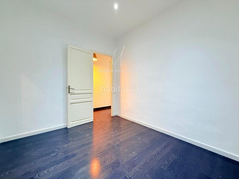 Foto 310ac33a-1475-401c-a966-54a303015fe0. Location bureau avec chauffage dans Putget - Farró Barcelona