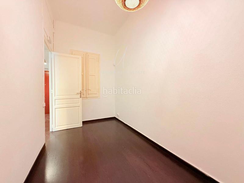 Foto ea61d4d3-7436-465f-be91-ed6119c1f11f. Location bureau avec chauffage dans Putget - Farró Barcelona