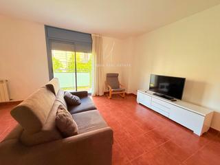 Location Appartement  Calle del rosselló. Piso totalmente amueblado y equipado cerca de sagrada familia