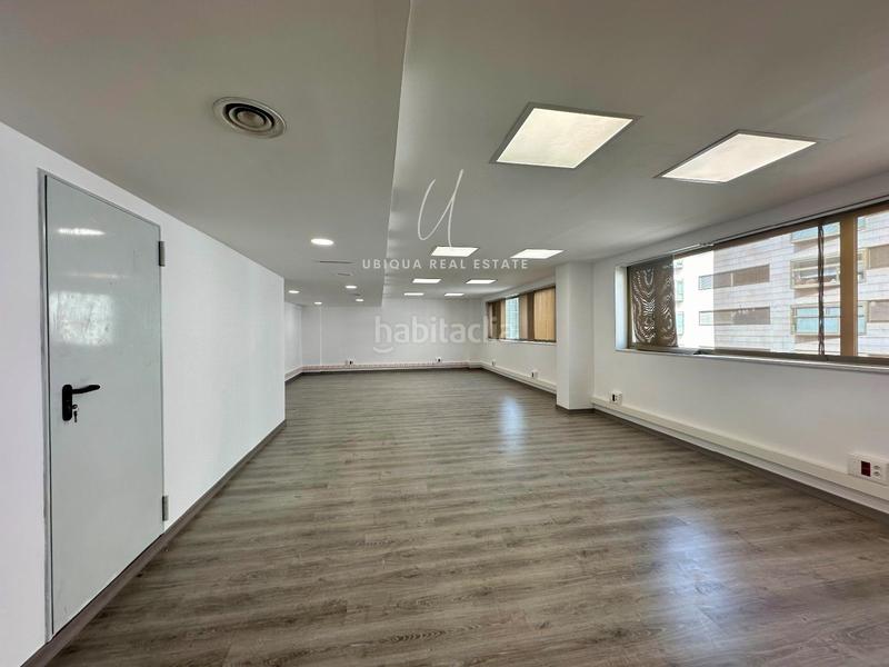 Foto 91fcf11d-55ba-4397-88e7-8ad179455cd2. Rent office space with heating in Barri de les Corts Barcelona