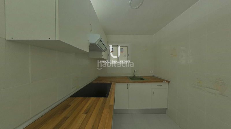 Foto 4a438c2c-701d-4f49-9487-3c88d9f371ea. Appartamento in Pubilla Cases Hospitalet de Llobregat (L´)