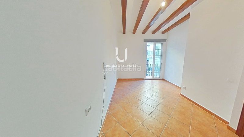 Foto f22c508b-b42a-4362-8e36-cdc1656b8b05. Pis a Sant Antoni Barcelona