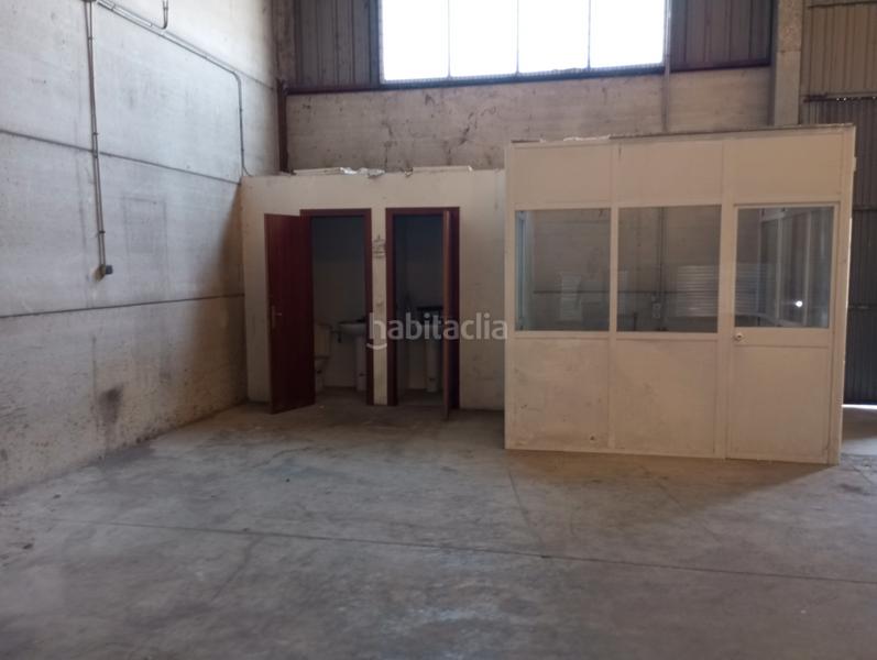 Foto cb48e398-ebc6-4d07-858e-6b996537ef60. Location bâtiment à usage industriel dans Camas