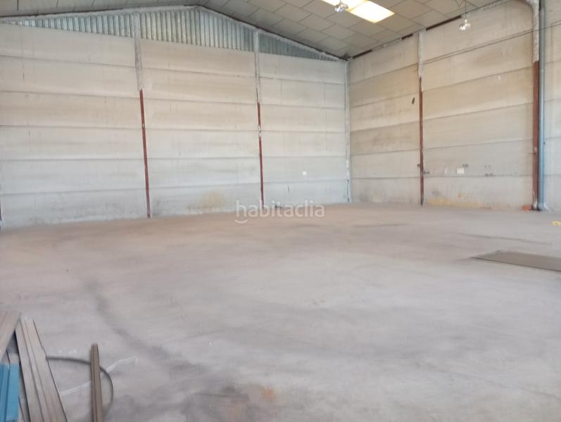 Foto fb766a70-26c2-4f13-aa9b-2d0de0bc0806. Location bâtiment à usage industriel dans Camas