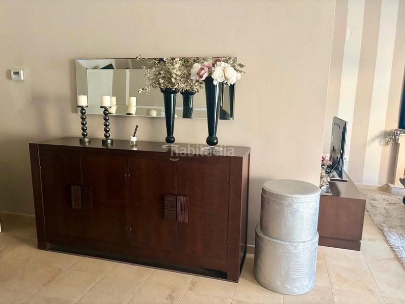 Foto 2e9c0073-afa7-4f0c-b75d-87fe99824ad1. Casa bifamiliare con camino riscaldamento parcheggio piscina in Espartinas