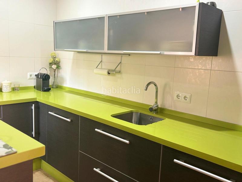 Foto c14453be-e6de-499f-bf0b-15fd702869ac. Casa bifamiliare con camino riscaldamento parcheggio piscina in Espartinas