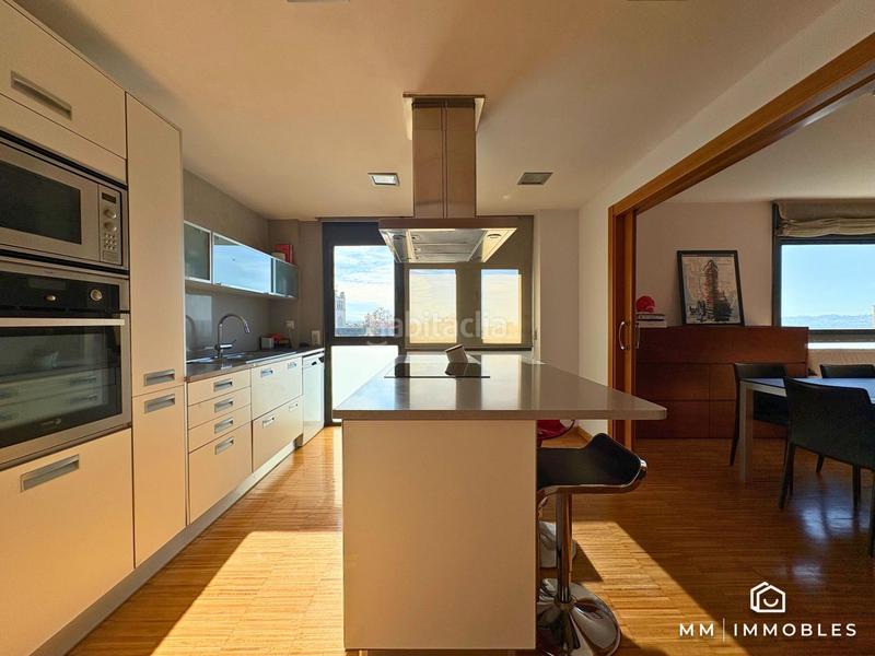 Foto 2c1f8f52-448d-4ef7-99b6-73b726fa194e. Attique avec chauffage parking dans Franqueses del Vallès (Les)