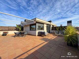 Àtic  Carrer puigsacalm. Exclusivo dúplex  con terraza en corro de vall