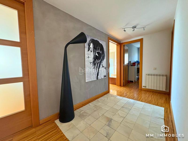 Foto 4cc1d19d-528a-4885-87dd-6e0ca1345677. Attique avec chauffage parking dans Franqueses del Vallès (Les)