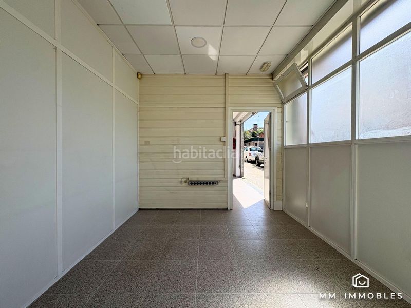 Foto 0cd38a4b-3c86-4f2f-b954-aab2de80b5c8. Local comercial a Franqueses del Vallès (Les)