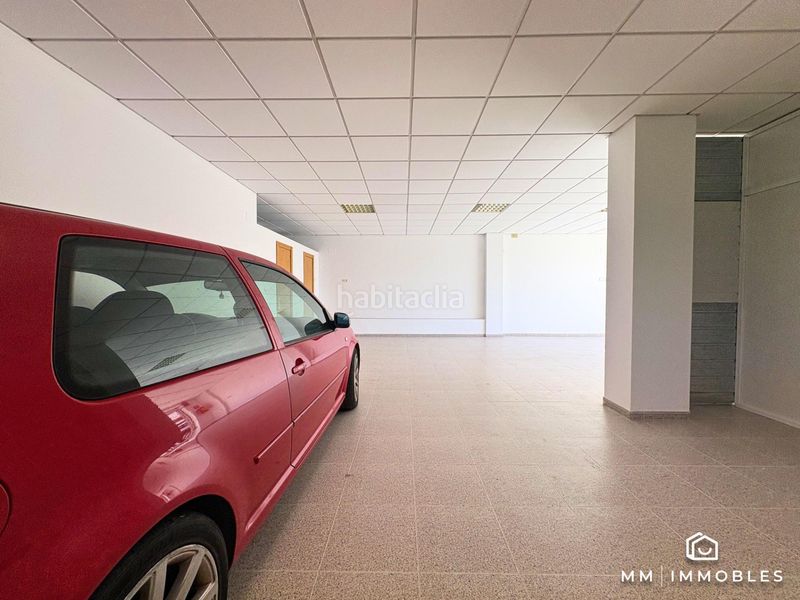 Foto 25ca7ba6-9516-4f12-b846-cd9c3861049d. Local comercial a Franqueses del Vallès (Les)