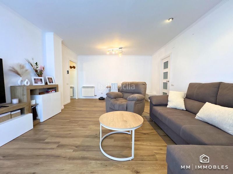 Foto 3d0d2b6f-bd7c-4f65-93b7-24d3991fde26. Piso en Canovelles