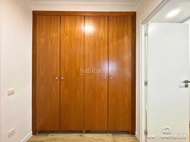 Foto adcd954f-6af9-4846-bc3d-f567ac71c0e3. Piso en Canovelles