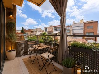 Attique  Carrer corró