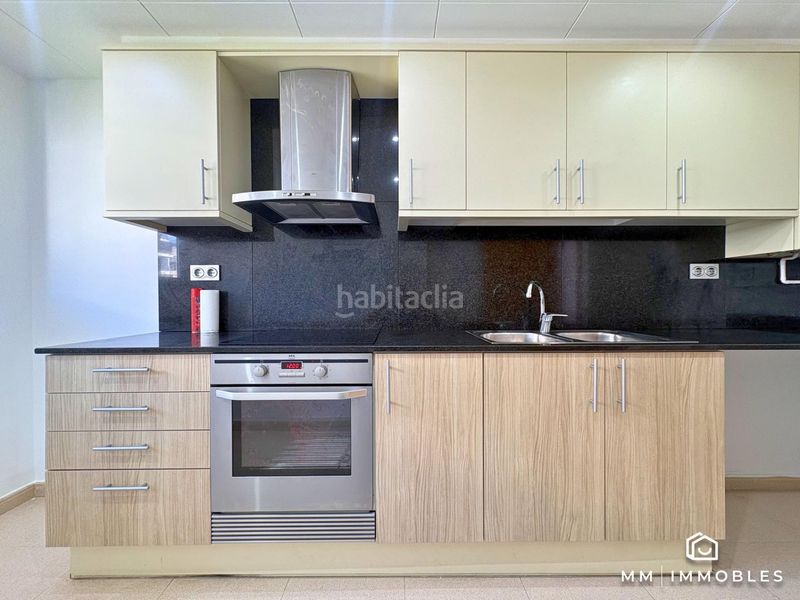 Foto 3d32f645-77c1-48aa-b2cd-f7afed6c2808. Àtic a Franqueses del Vallès (Les)