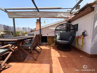 Penthouse  Arago. Duplex duna habitació amb terrassa i pàrquing en venda a bellavi