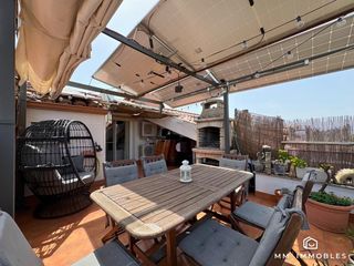 Penthouse  Arago. Duplex duna habitació amb terrassa i pàrquing en venda a bellavi