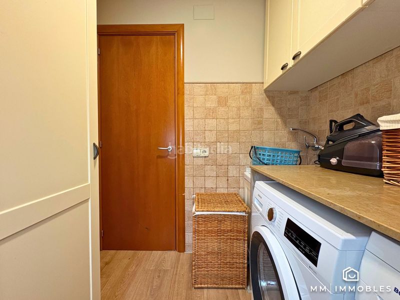 Foto a3e11583-aef2-4abb-90a7-9402ffa6cf43. Casa amb calefacció aparcament piscina a Lliçà d´Amunt