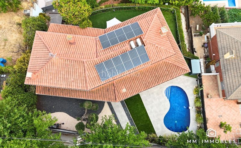Foto a72bd6be-b494-4433-a369-13a20d13e28a. Casa amb calefacció aparcament piscina a Lliçà d´Amunt