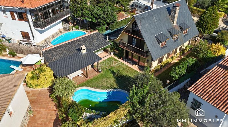 Foto 148573eb-2c23-44e6-993e-78b0e2959f20. Xalet amb calefacció aparcament piscina a Franqueses del Vallès (Les)