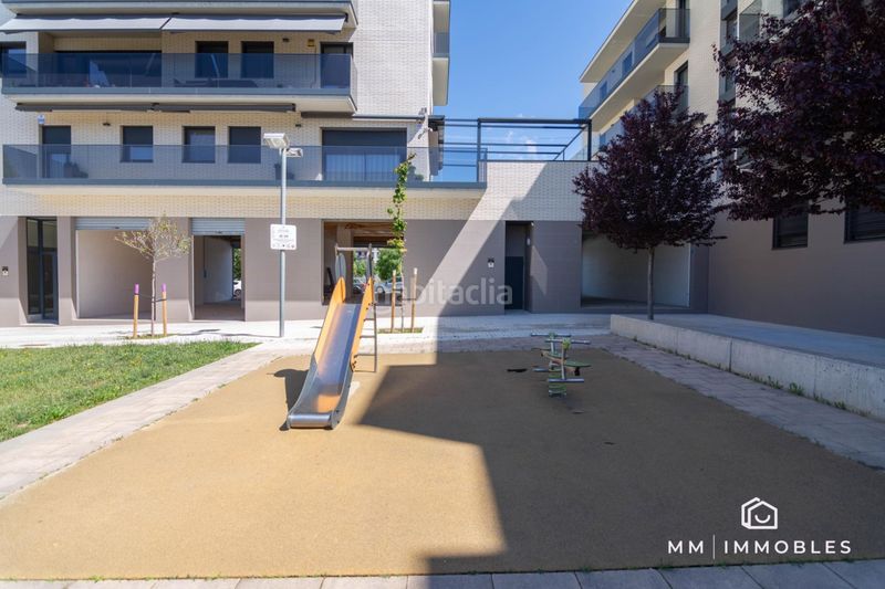 Foto 02566a1c-1b33-4fbe-9355-d22ae4631d74. Local comercial a Lledoner Granollers