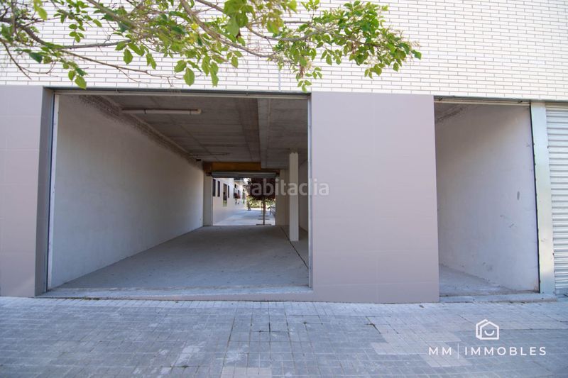 Foto 0b506f2b-cdd1-4607-8885-200ae155677d. Local comercial a Lledoner Granollers