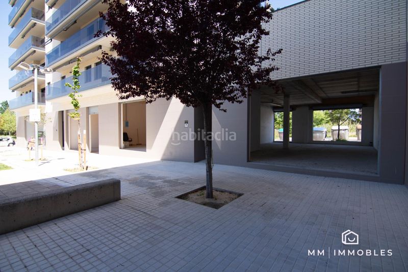 Foto 1b7594ce-2a16-4991-81e2-435ef3947031. Local comercial a Lledoner Granollers