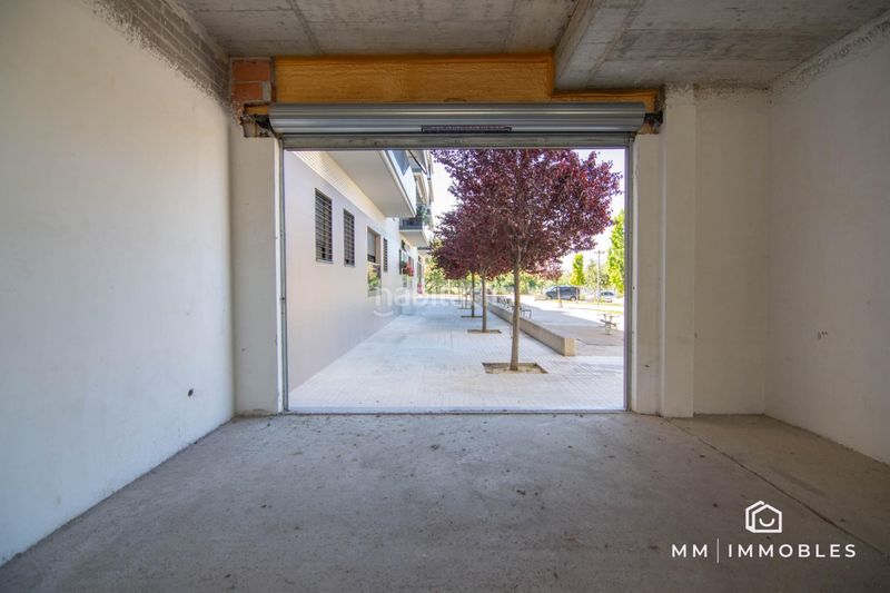 Foto c823660a-5d5a-4e5f-8132-9e351fd8a4a5. Local comercial a Lledoner Granollers