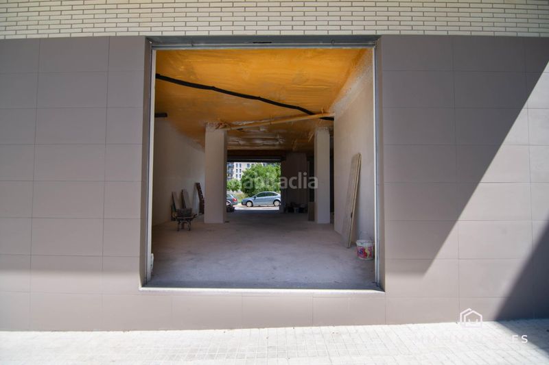 Foto d95f29dc-d901-46aa-9831-2d18d463b12a. Local comercial a Lledoner Granollers