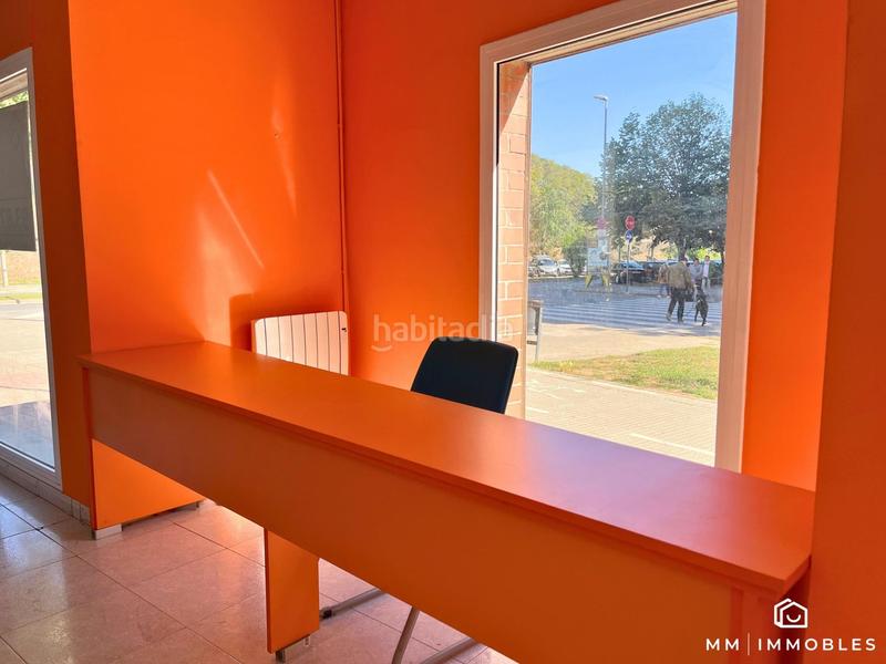 Foto 8c506b22-fe00-4017-aa3a-27e92800af0e. Lloguer local comercial a esteve terrades 28 a Tres Torres Granollers