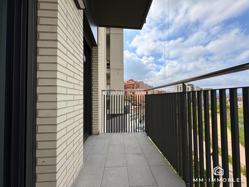 Foto 5bb13ad3-1bc0-48d1-accd-9111801e39f9. Pis a calle francesc ribas 56 a Font Verda Granollers