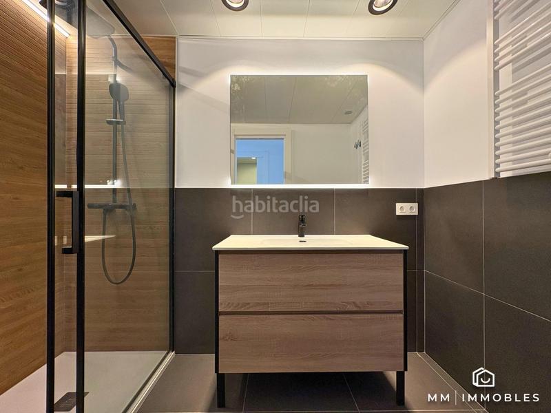 Foto 8fb3f305-499d-45ba-9de4-4b17d1e894c6. Pis a calle francesc ribas 56 a Font Verda Granollers