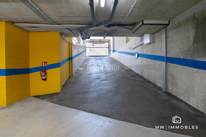 Foto b8e1f048-27bf-44dc-8346-641cea402ae8. Miete autoparkplatz in calle ripollès 63 in Lledoner Granollers