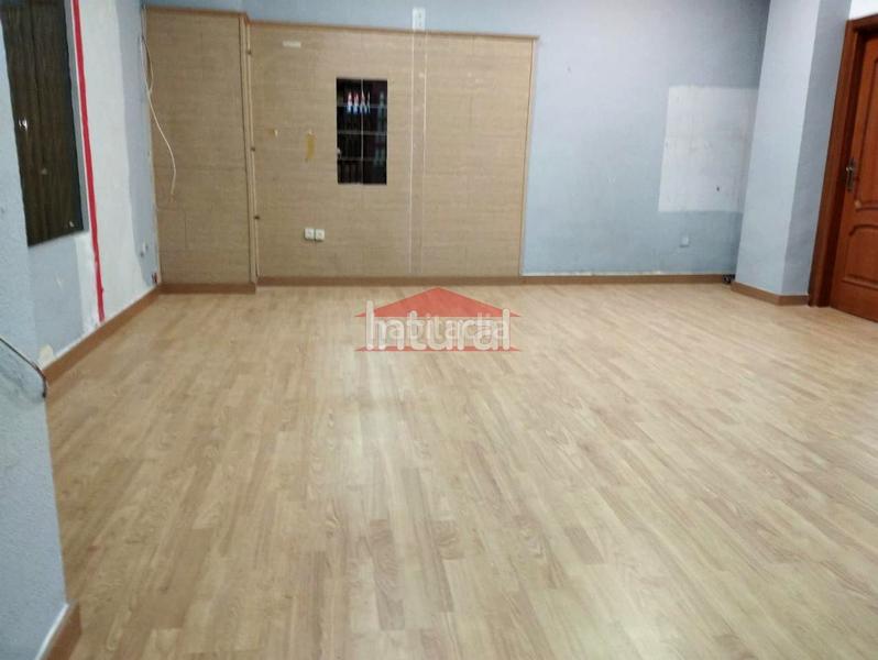 Foto 7521f9a7-ef18-429a-817a-e850d9dee653. Alquiler local comercial local en alquiler, zona El Pilarindustria en Albacete