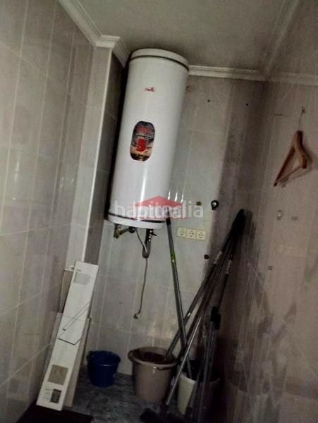 Foto 60b7fb2f-02e4-42d1-9eba-ede3e4c95823. Rent business premise in Industria Albacete