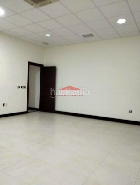 Foto 90746d32-1ec4-4f25-ac45-f8d583ad23f2. Rent business premise in Hospital Albacete