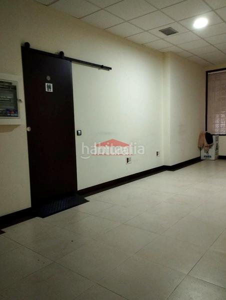 Foto e6953422-6256-47c6-bf5d-968358d7dbb6. Rent business premise in Hospital Albacete