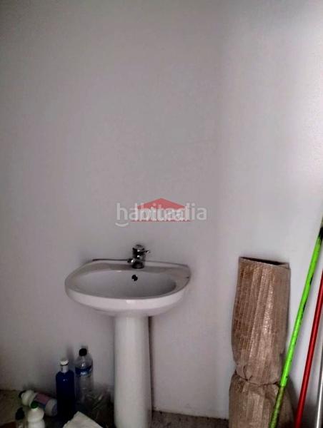 Foto 3d46a35c-ba92-44ea-befa-263edf8a60f6. Alquiler local comercial local en alquiler zona Industria en Albacete