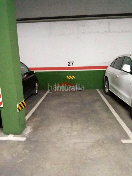 Foto 569448c4-9501-41ca-b483-cf097276ce9c. Parking coche plaza de garaje en venta zona Universidad en Albacete