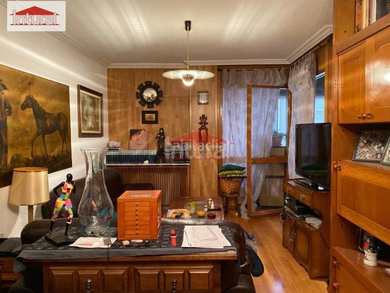 Foto 81bae29b-9be8-4235-aabb-0e21644f4210. Pis amb calefacció aparcament a Centro Albacete