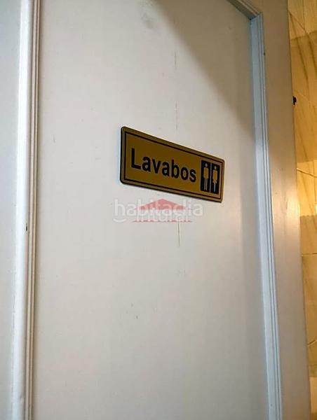 Foto eee88533-fc11-42e5-833e-2c7d70bd4992. Location local commercial dans Centro Albacete