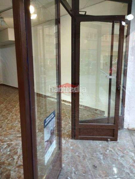 Foto e45bedf3-928d-4942-ada6-7a154e743580. Local comercial a Feria Albacete